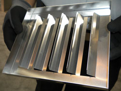 钣金加工企业如何通过引进自动化折弯成型设备降低生产成本,提高产品质量?-中山三亚敬轩现代农业管理有限公司-三亚敬轩现代农业管理有限公司 钣金加工企业如何通过引进自动化折弯成型设备降低生产成本,提高产品质量?-中山三亚敬轩现代农业管理有限公司-三亚敬轩现代农业管理有限公司