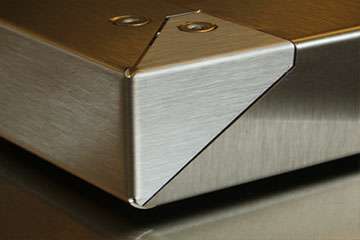 精密钣金折弯弯曲工艺中的决定因素有哪些?-中山三亚敬轩现代农业管理有限公司