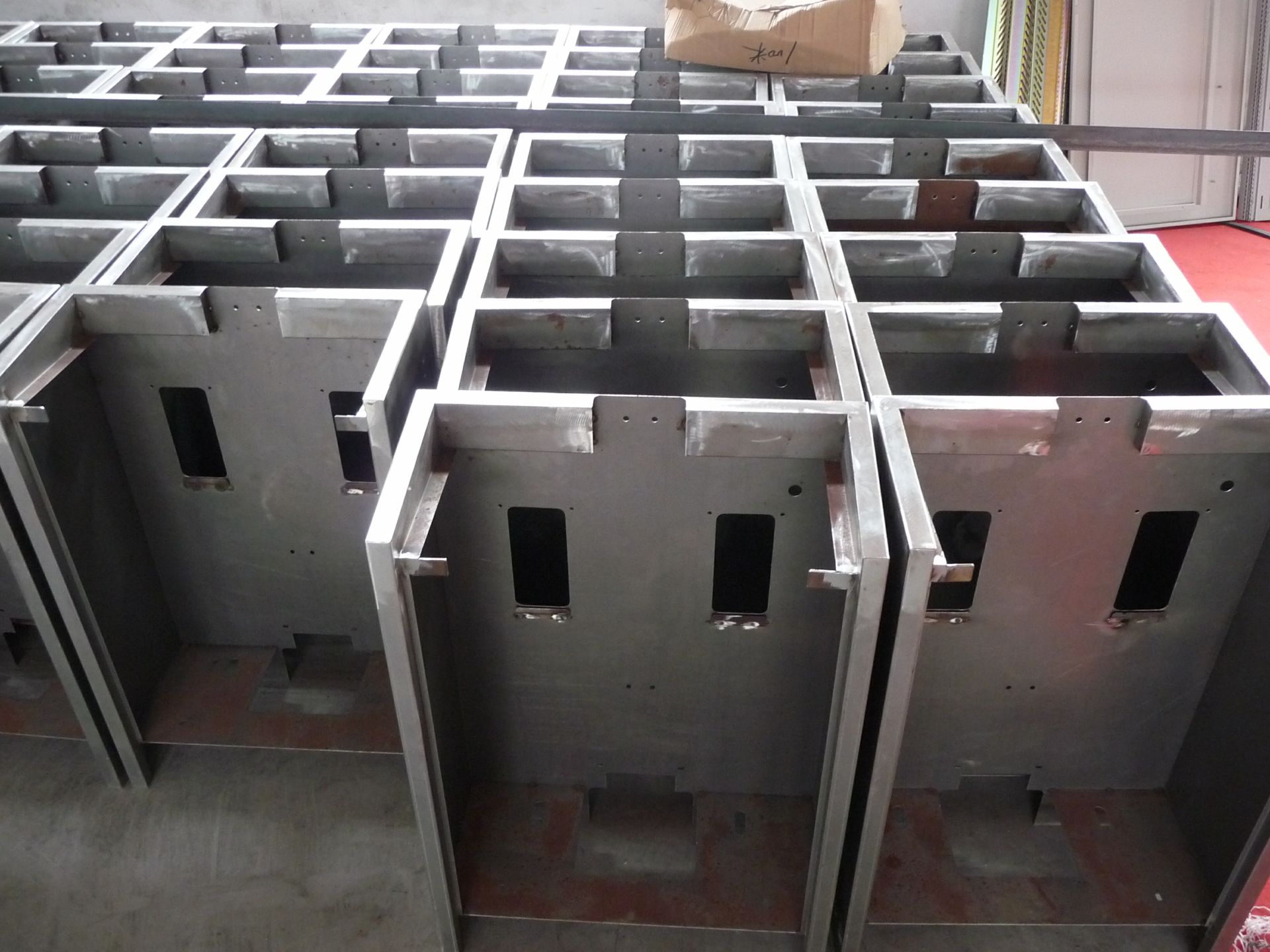 常见的钣金加工工艺-三亚敬轩现代农业管理有限公司